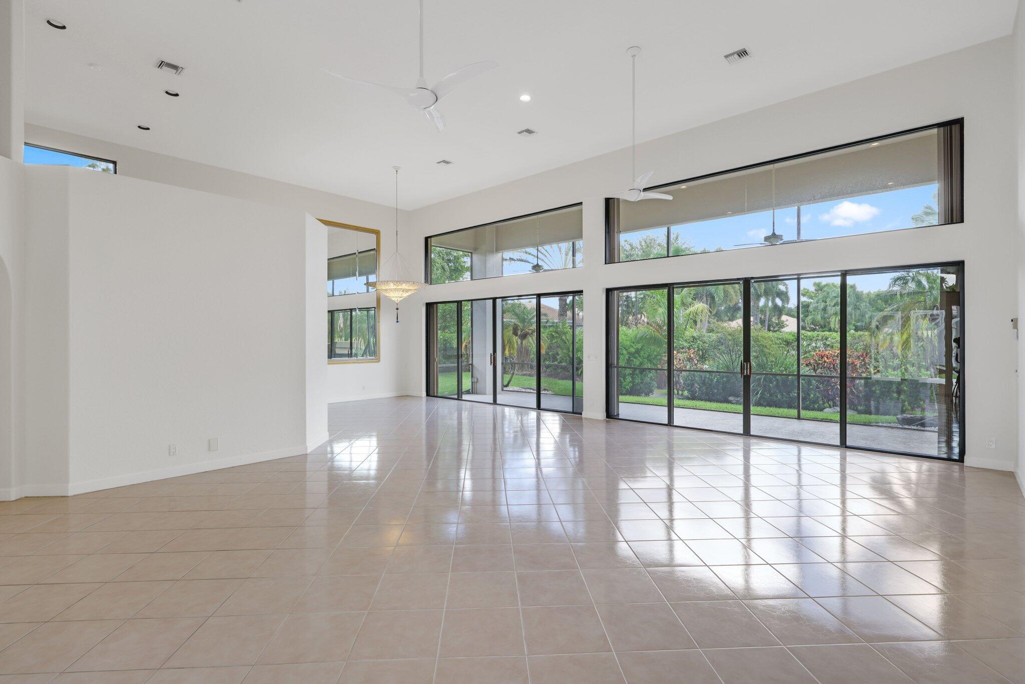 VINTAGE PLACE - Residential