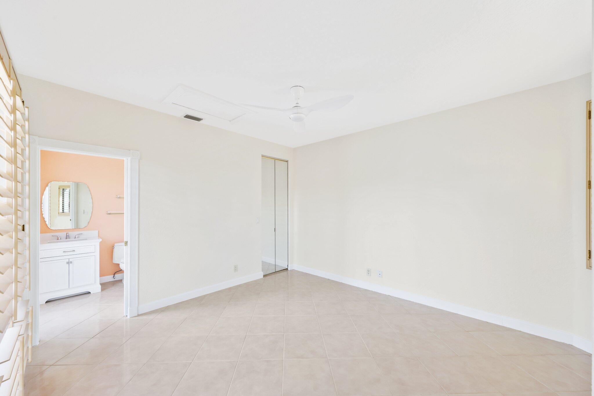 VINTAGE PLACE - Residential