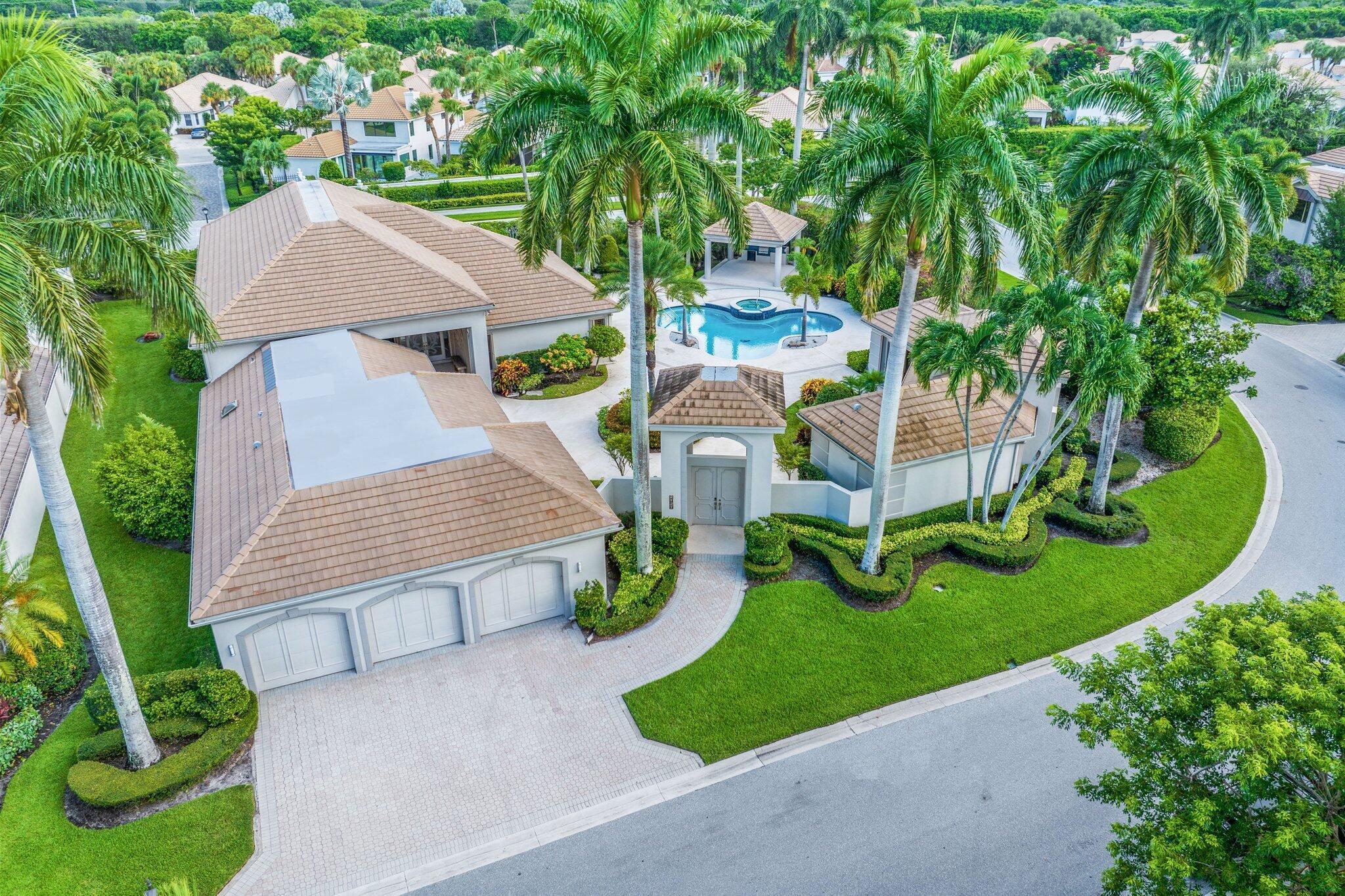 VINTAGE PLACE - Residential