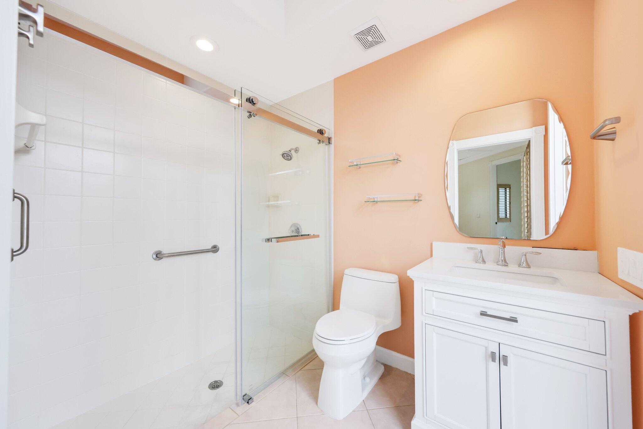 VINTAGE PLACE - Residential