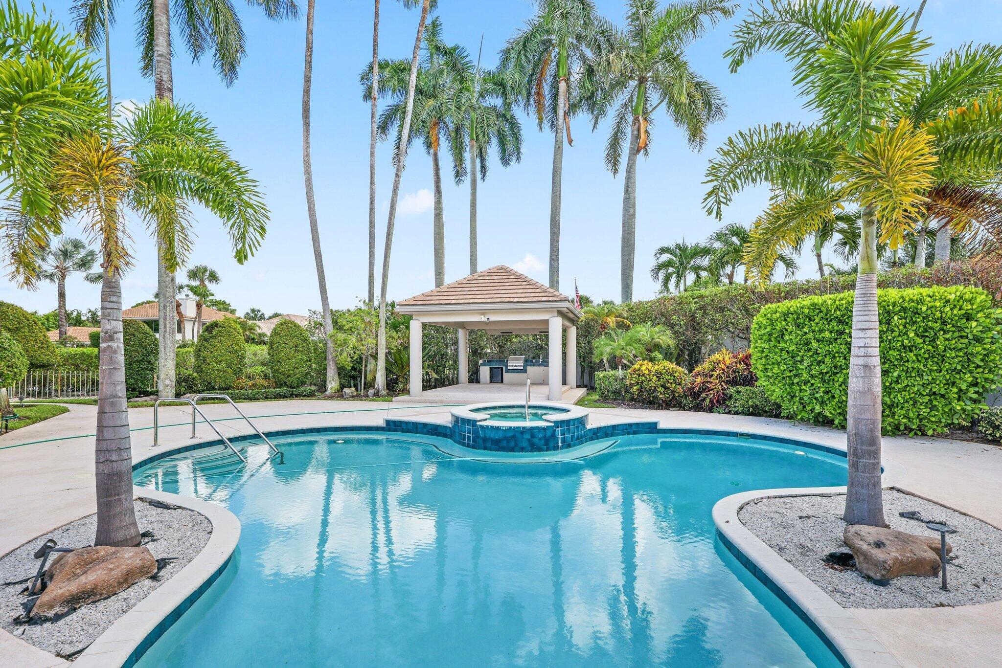 VINTAGE PLACE - Residential