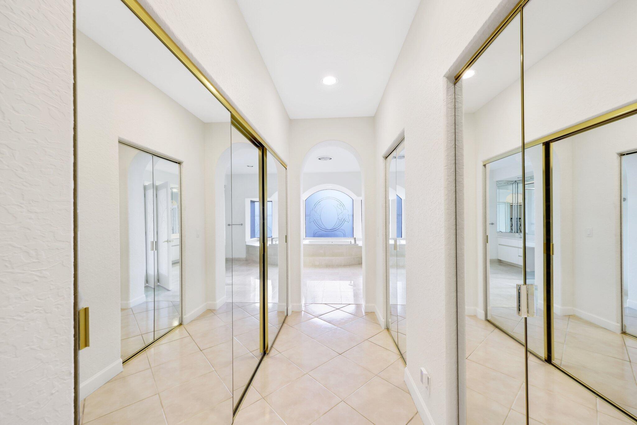 VINTAGE PLACE - Residential