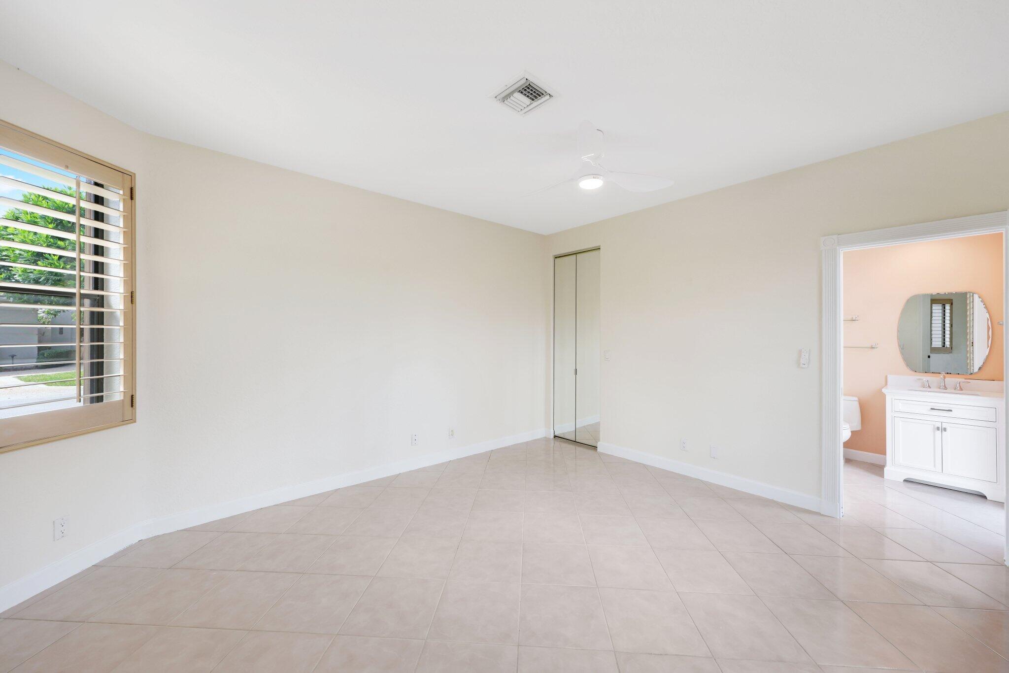 VINTAGE PLACE - Residential