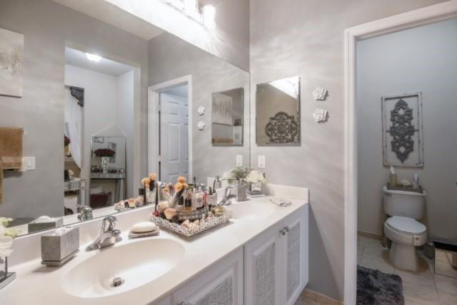 Paloma Lakes - Residential