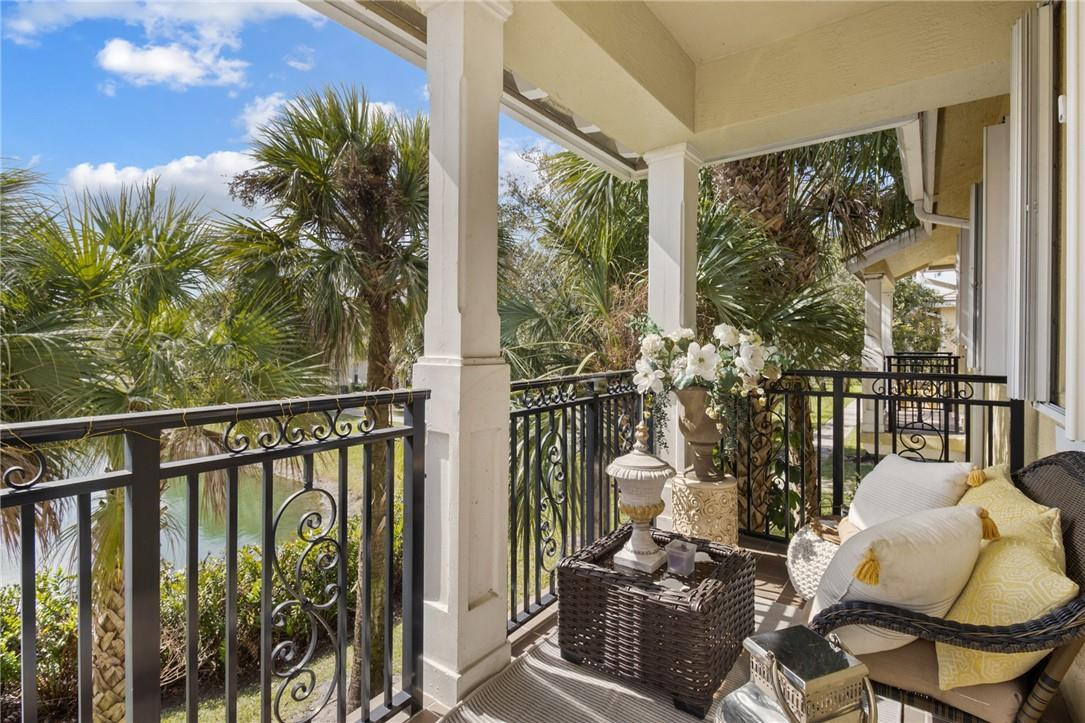 Paloma Lakes - Residential