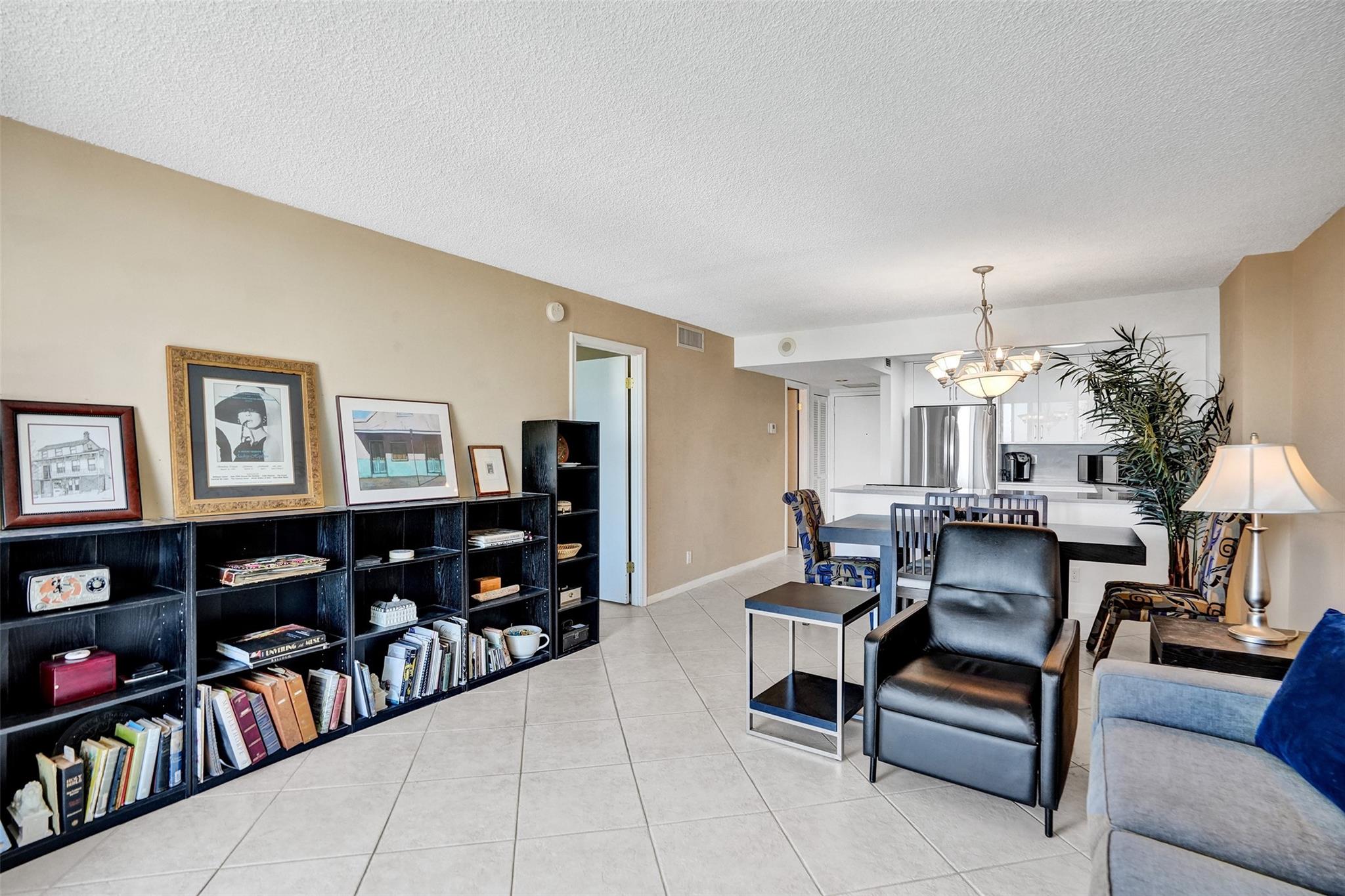 Drake Tower - Residential