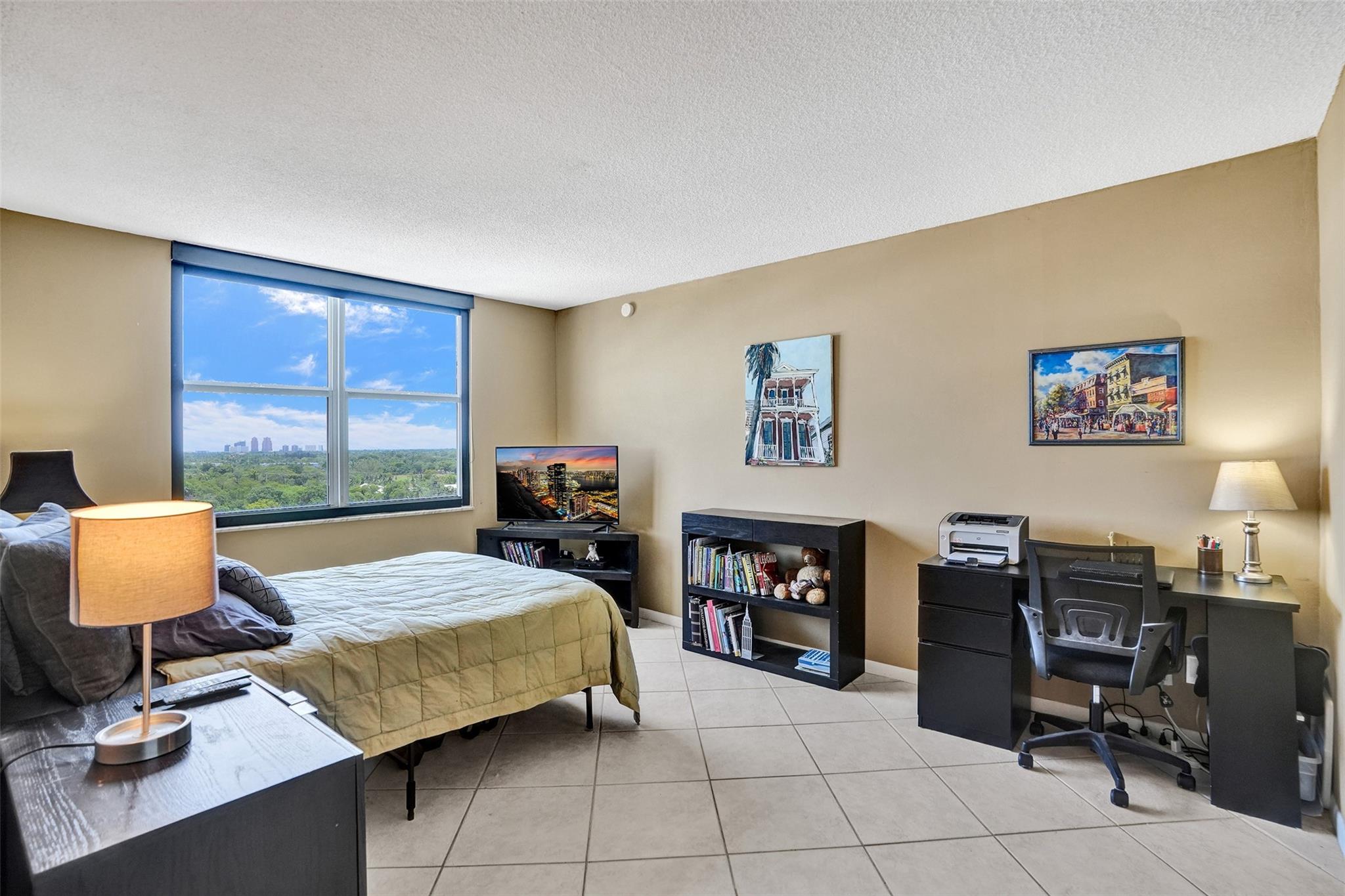 Drake Tower - Residential