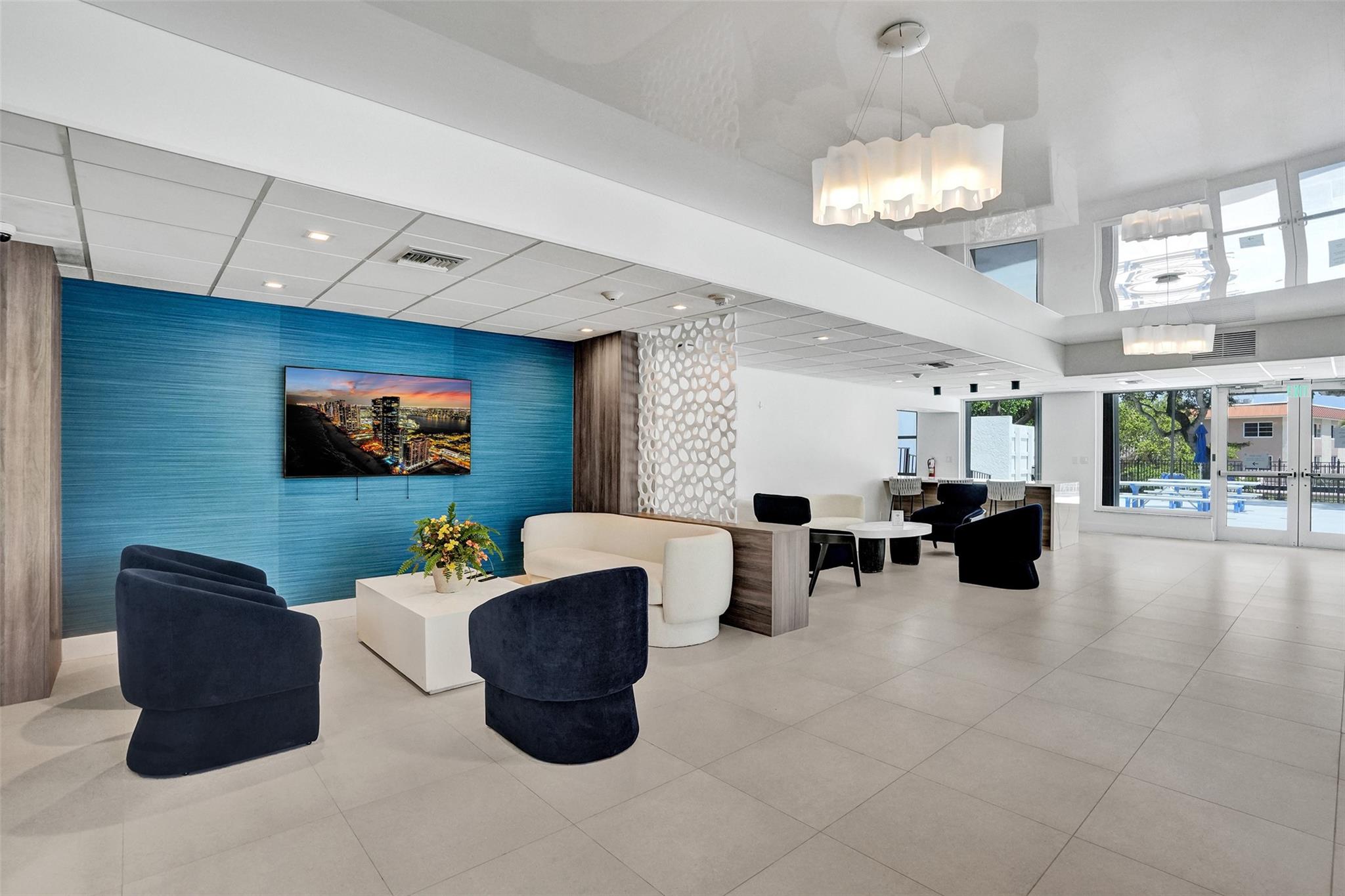 Drake Tower - Residential