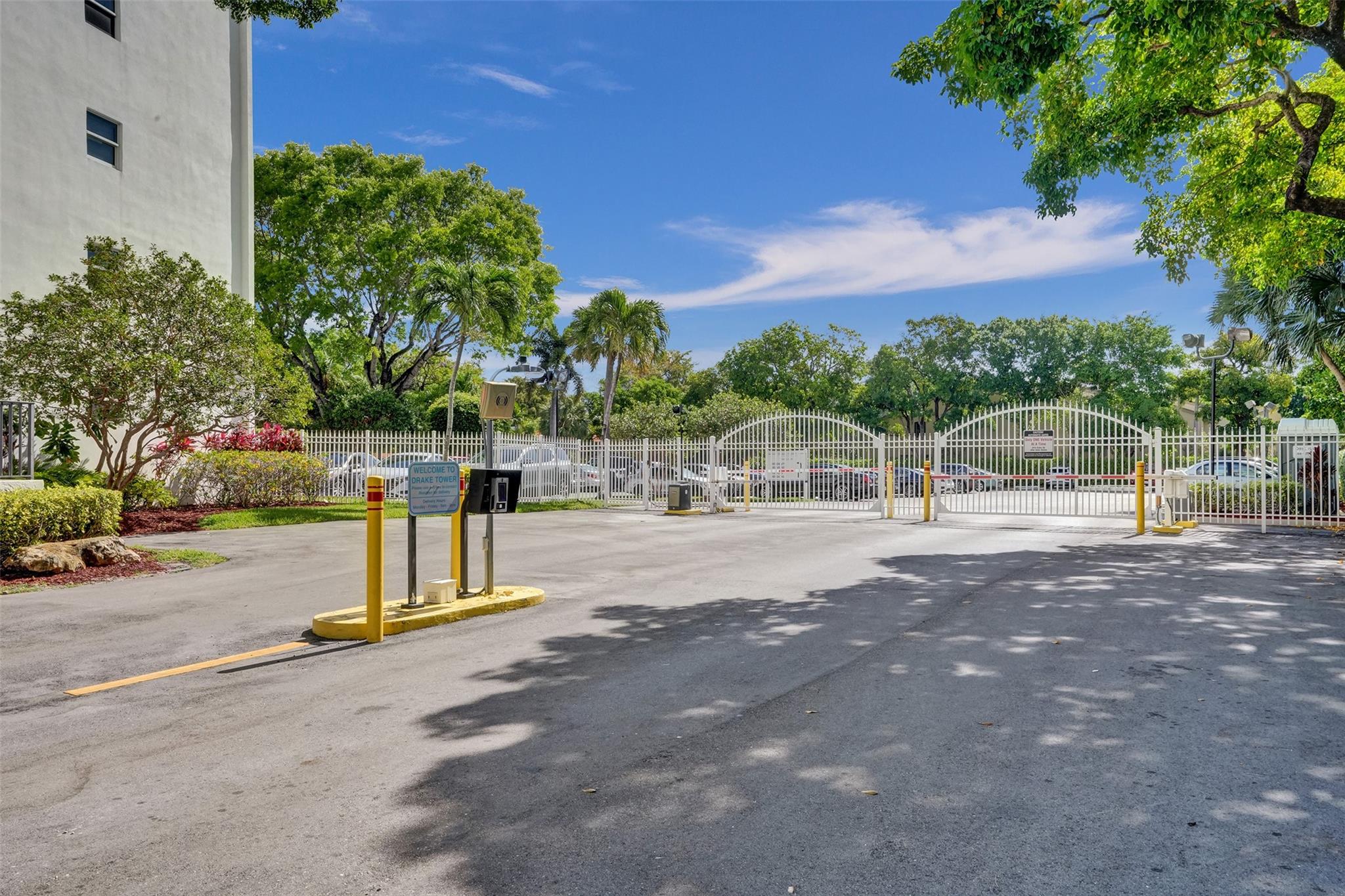 Drake Tower - Residential