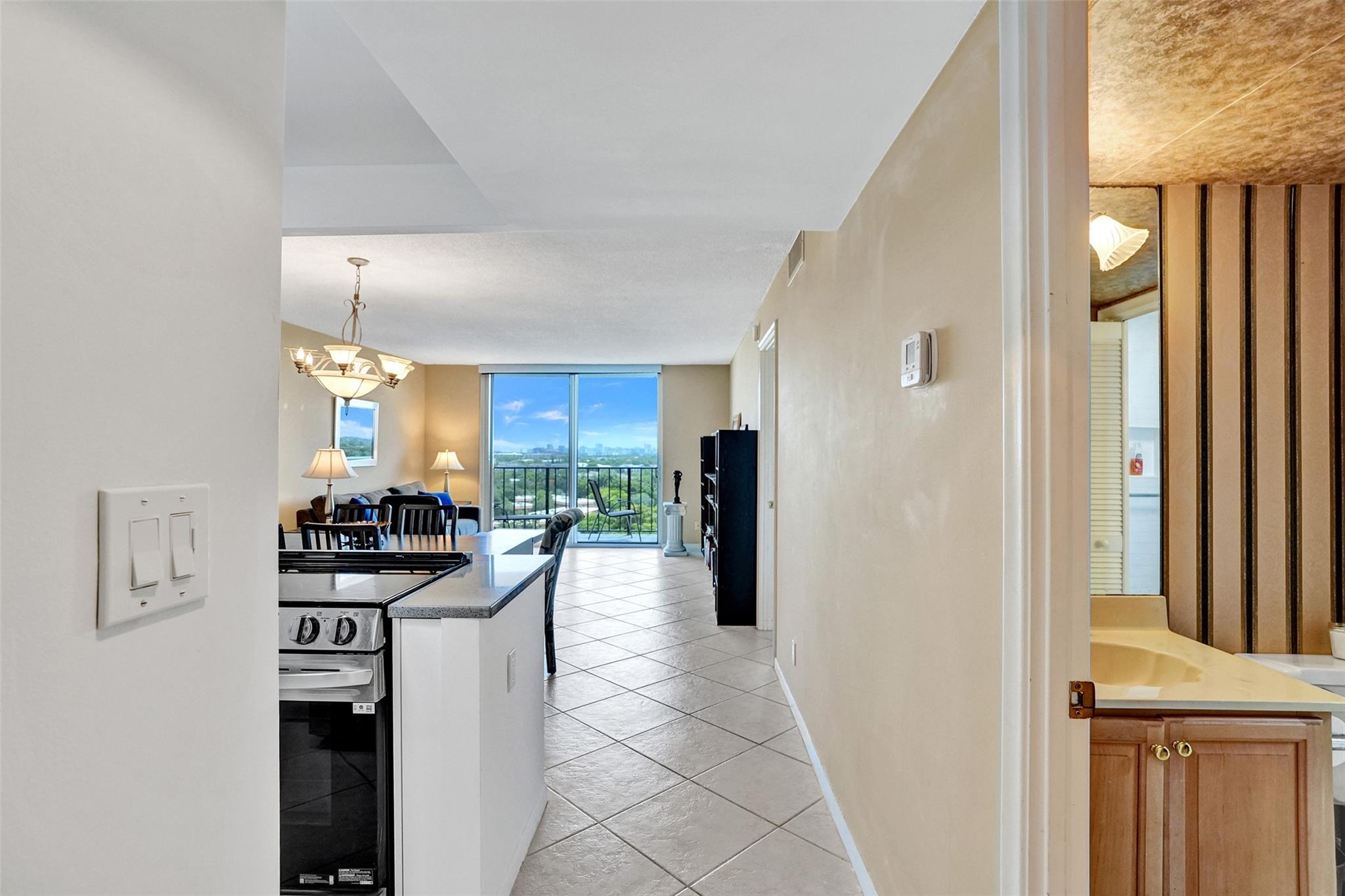 Drake Tower - Residential