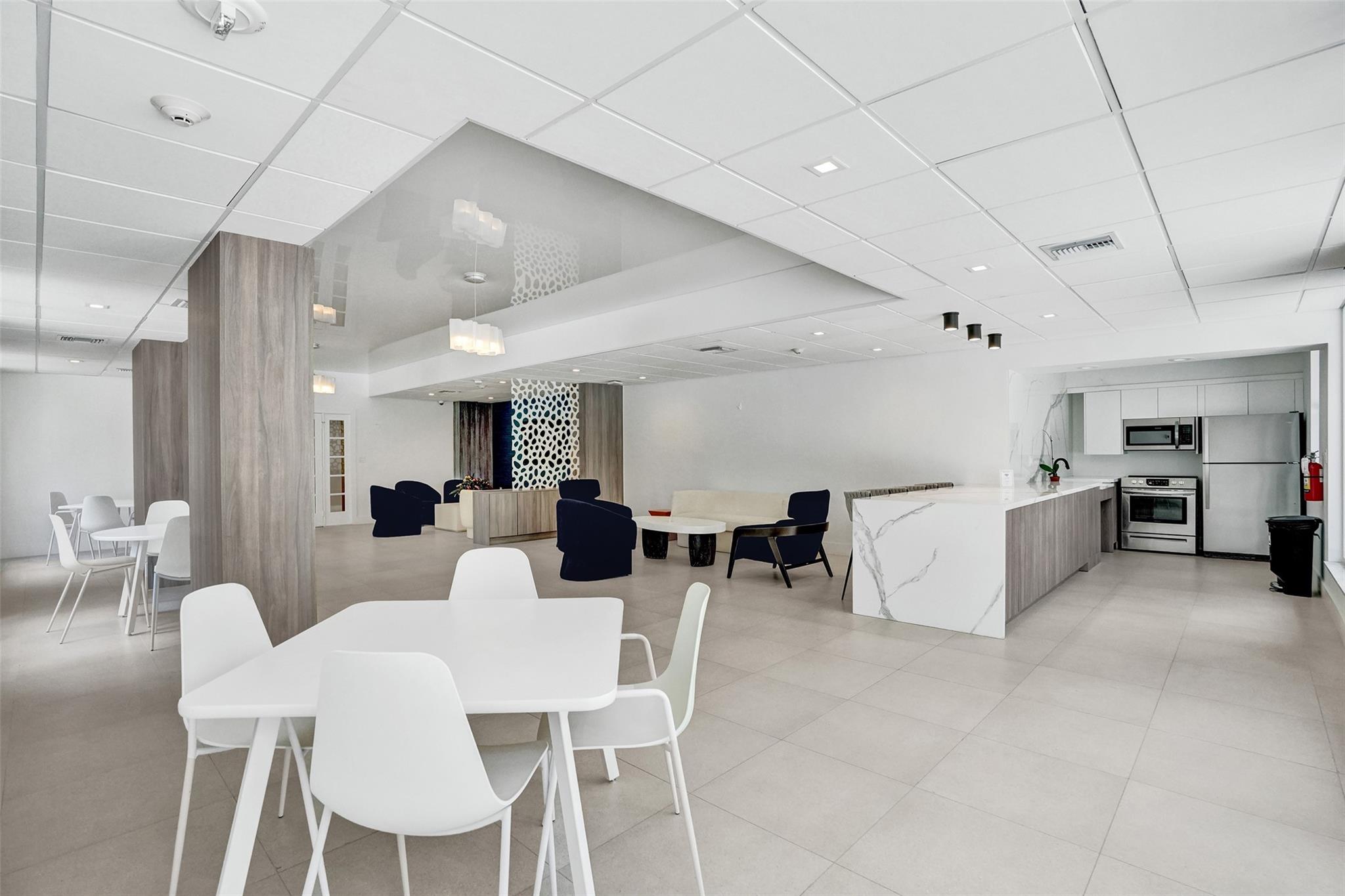 Drake Tower - Residential