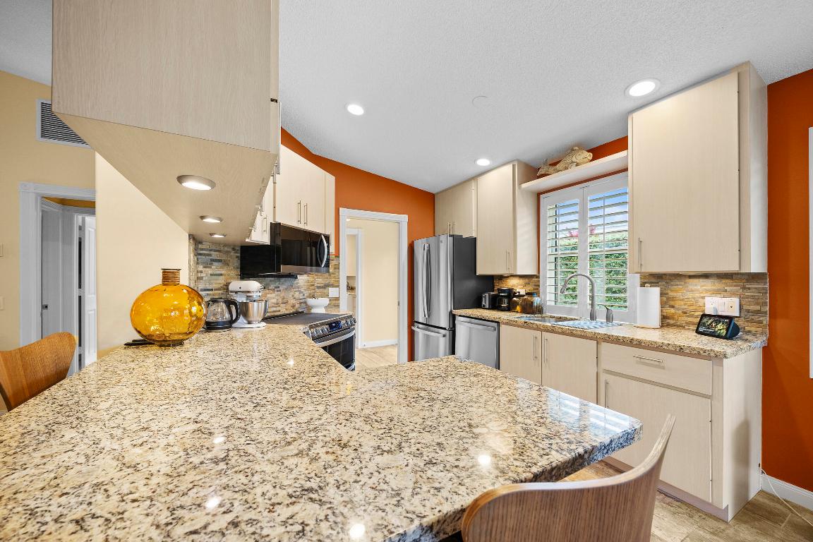 THE MEADOWS AT MARTIN DOWNS - Residential