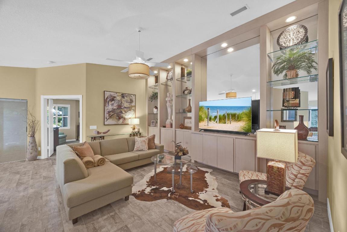 THE MEADOWS AT MARTIN DOWNS - Residential