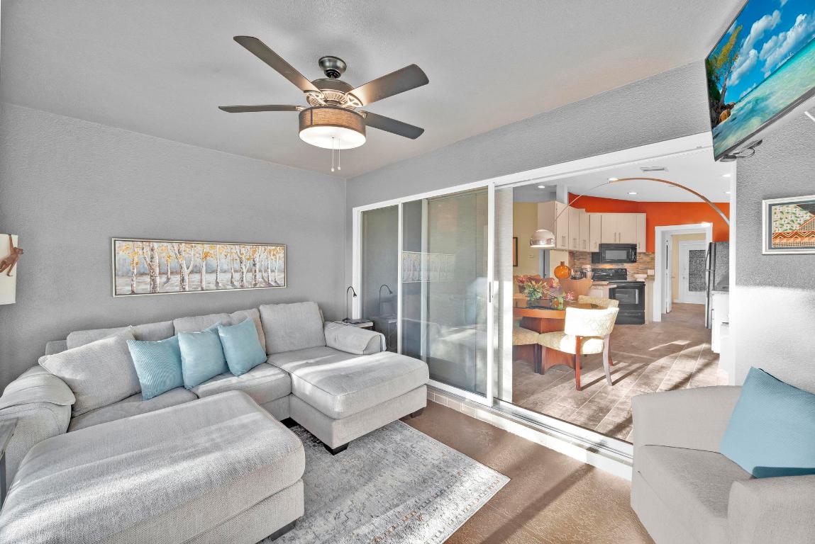 THE MEADOWS AT MARTIN DOWNS - Residential