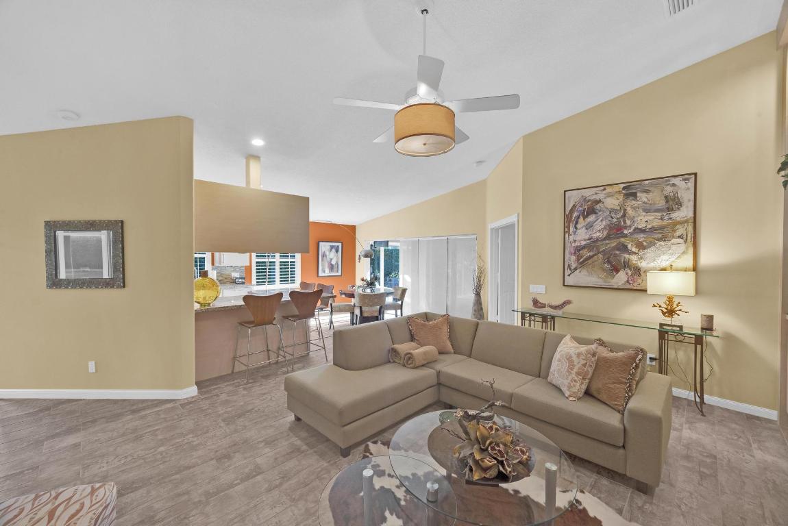 THE MEADOWS AT MARTIN DOWNS - Residential