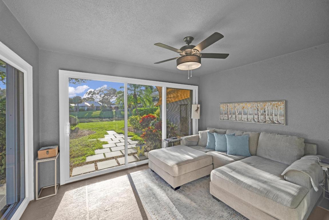 THE MEADOWS AT MARTIN DOWNS - Residential