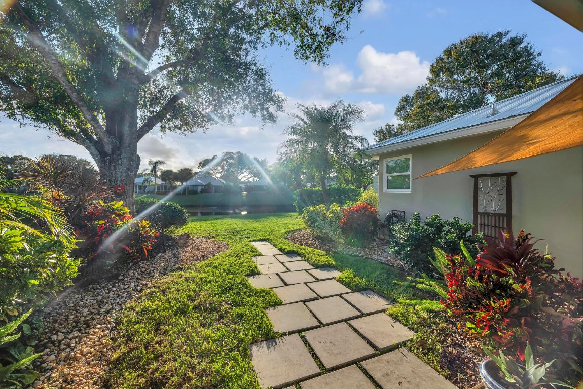 THE MEADOWS AT MARTIN DOWNS - Residential