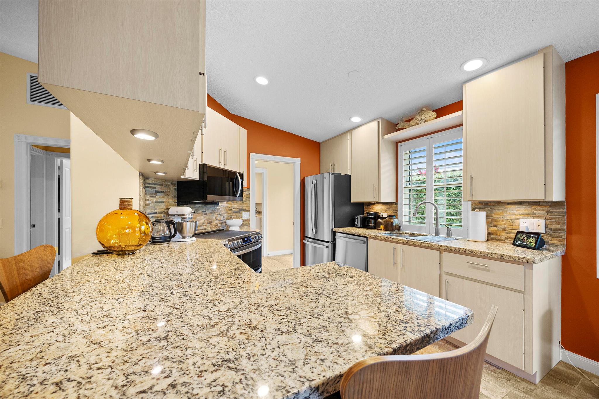 THE MEADOWS AT MARTIN DOW - Residential