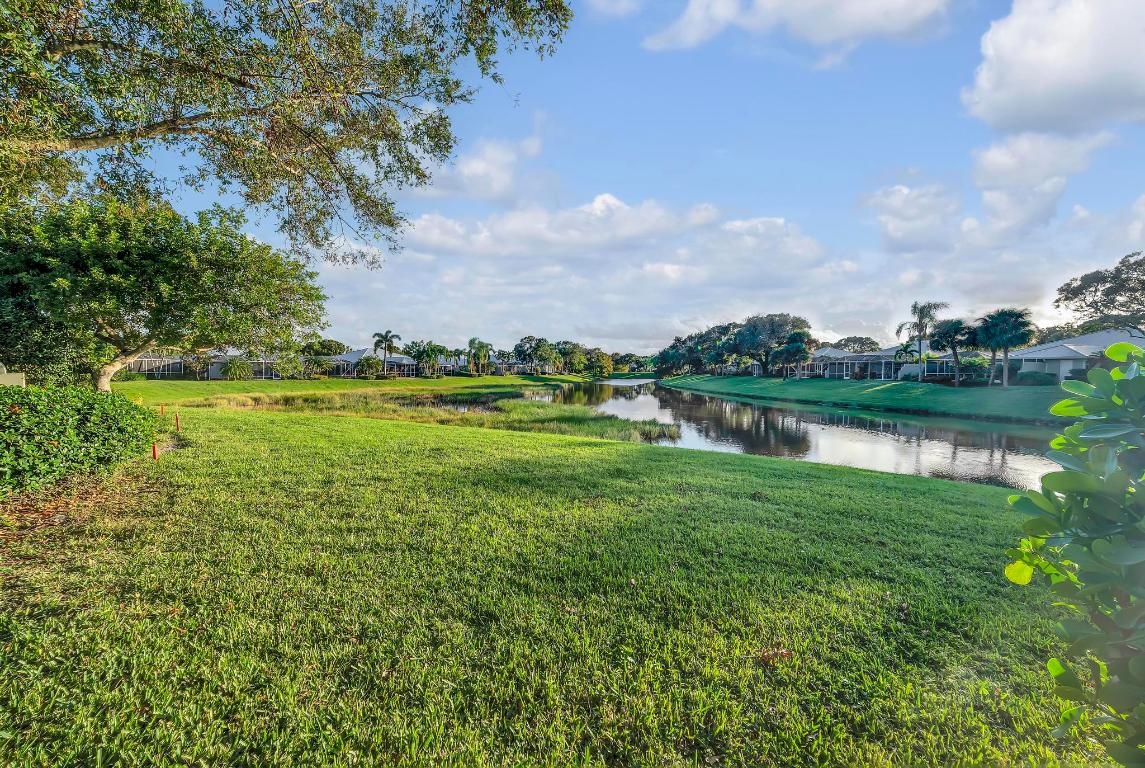 THE MEADOWS AT MARTIN DOWNS - Residential