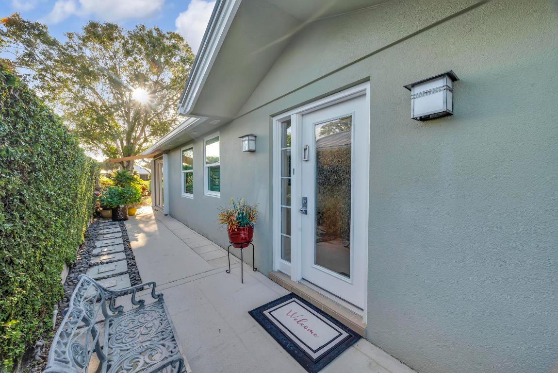 THE MEADOWS AT MARTIN DOWNS - Residential