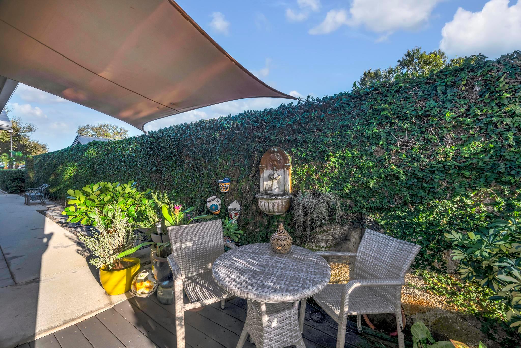 THE MEADOWS AT MARTIN DOW - Residential