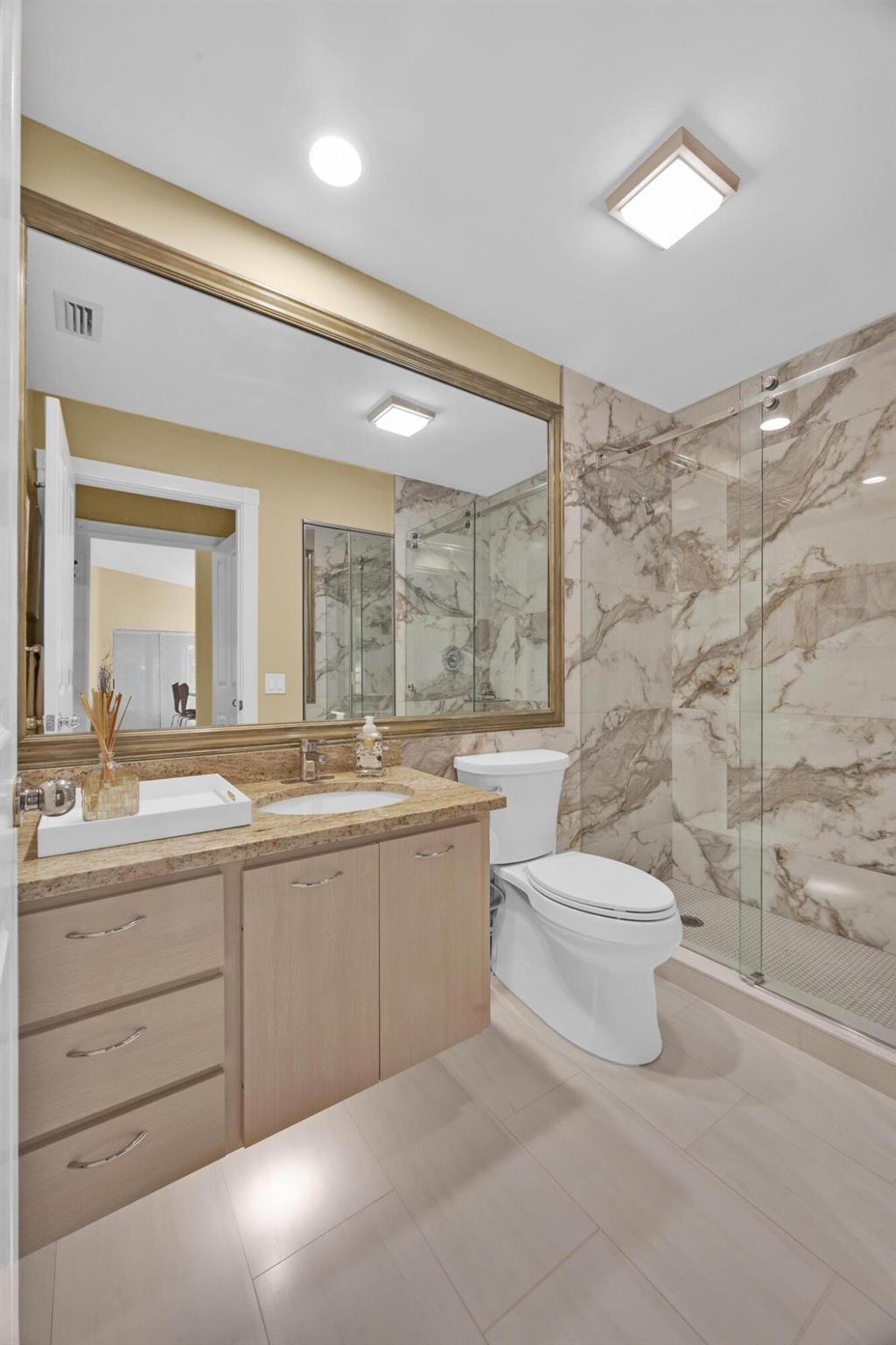 THE MEADOWS AT MARTIN DOW - Residential