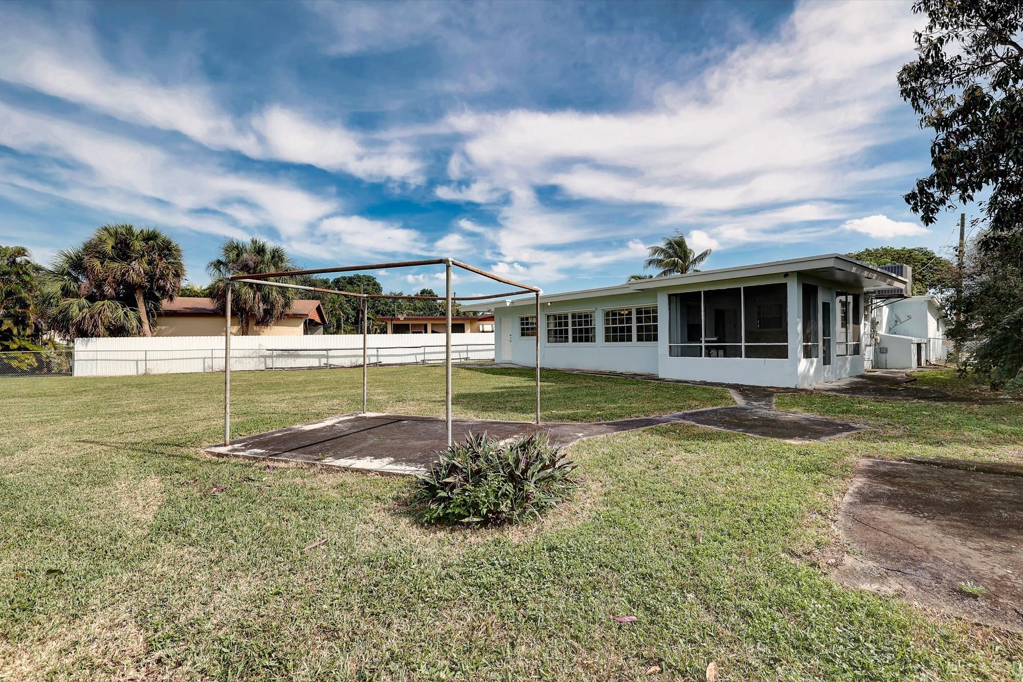 Pompano Park Sec 3 55-20 - Residential