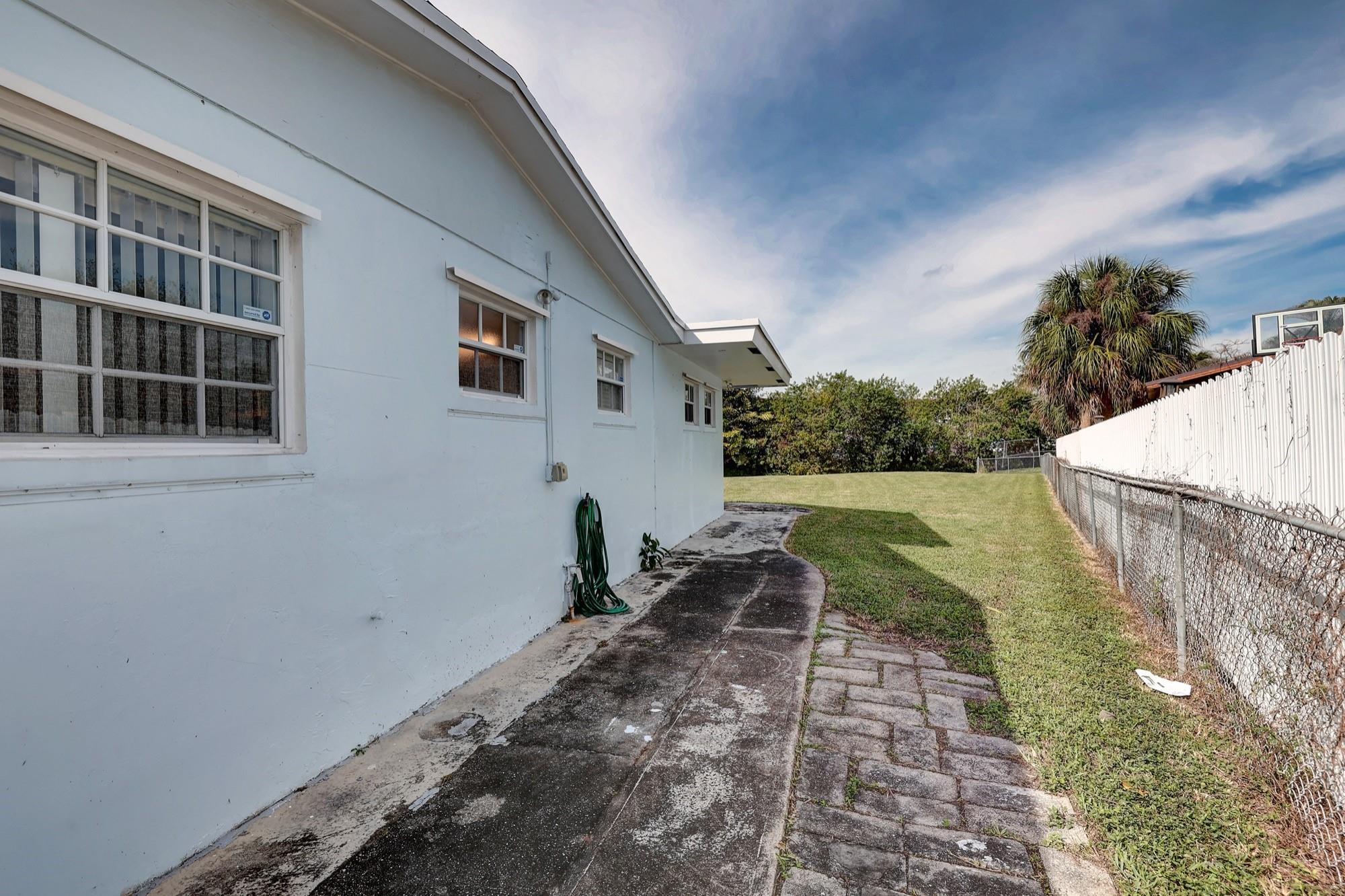 Pompano Park Sec 3 55-20 - Residential