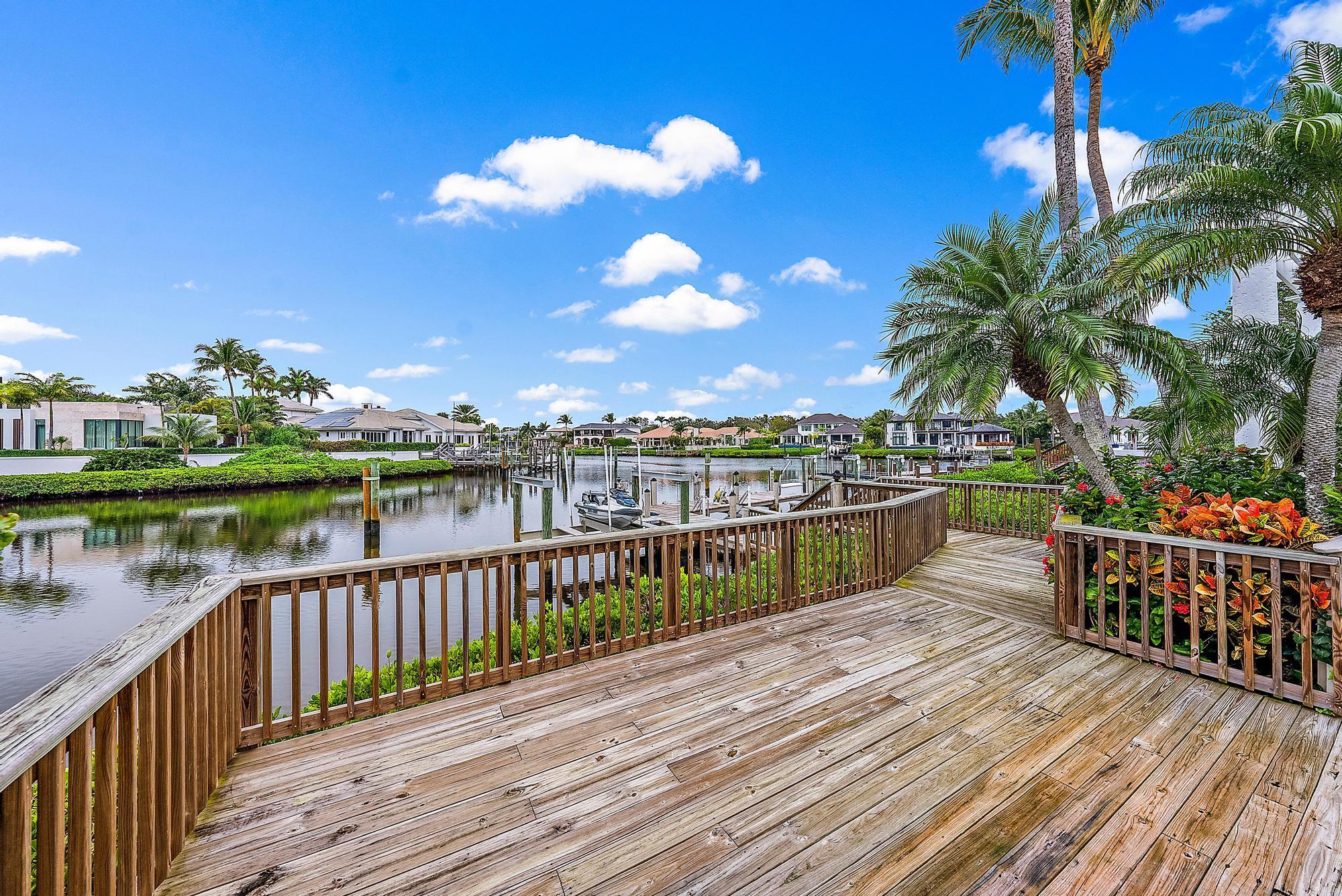 Admirals Cove - Residential
