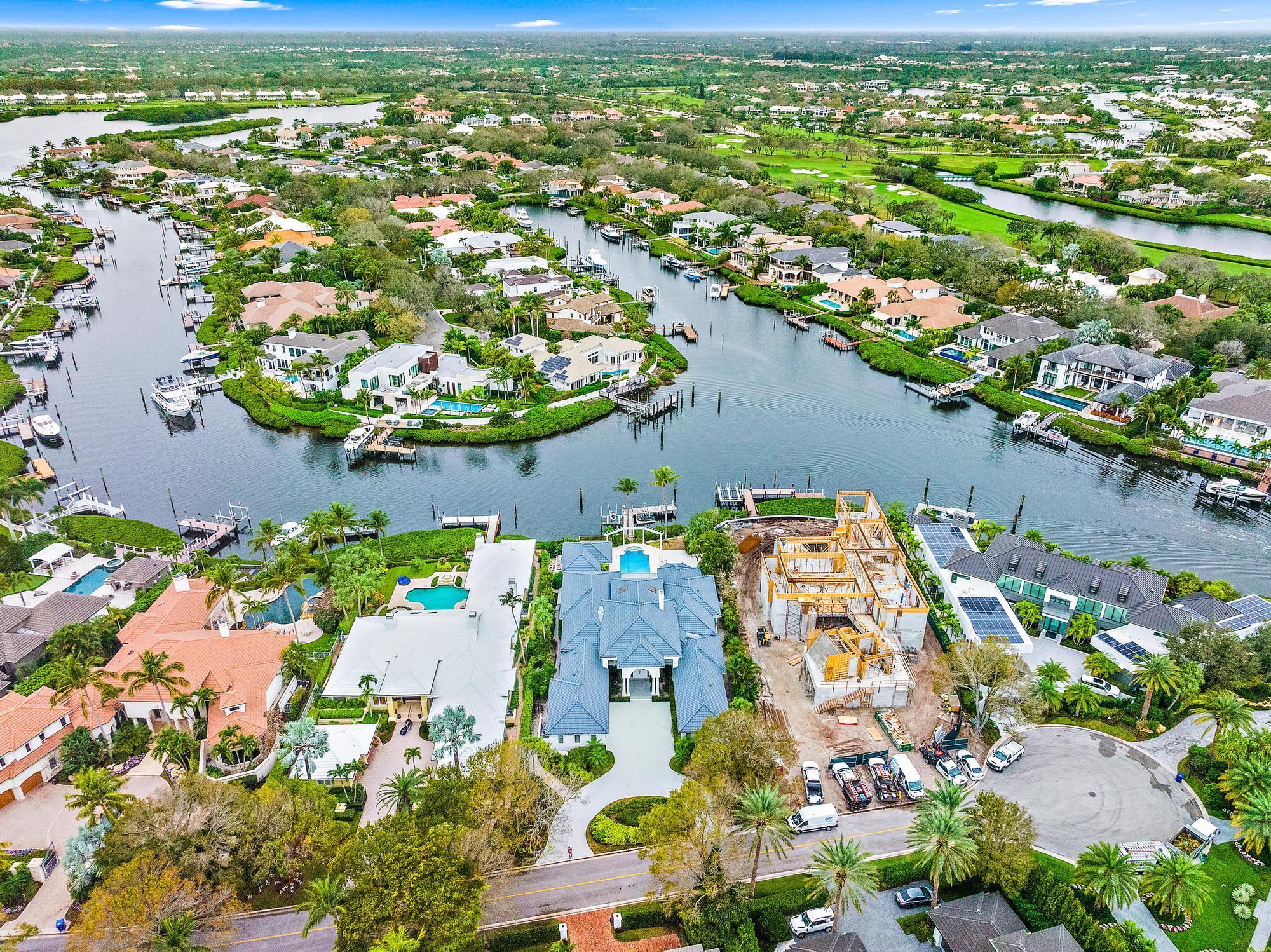 Admirals Cove - Residential