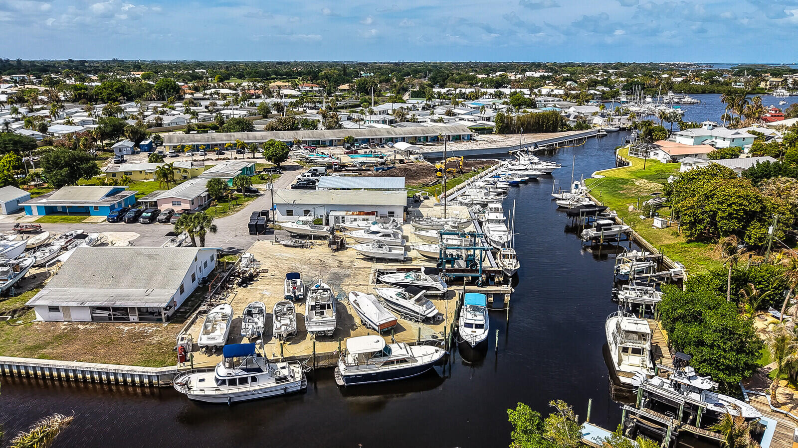 HIDDEN HARBOUR CONDO - Residential
