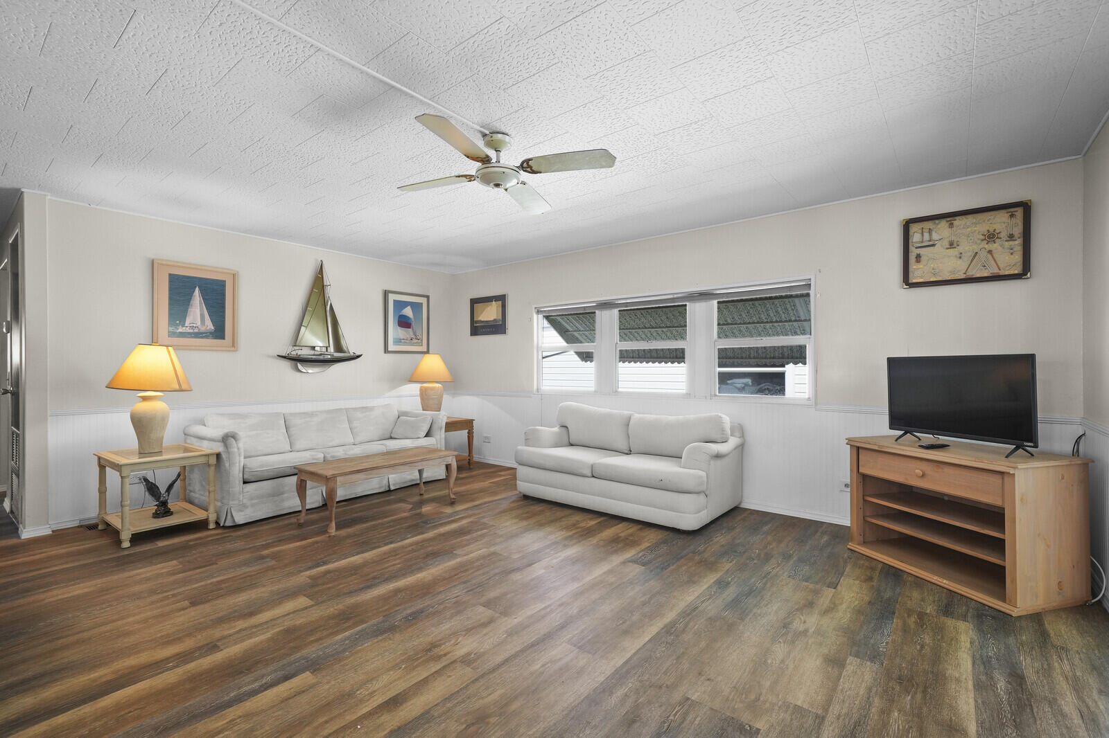 HIDDEN HARBOUR CONDO - Residential