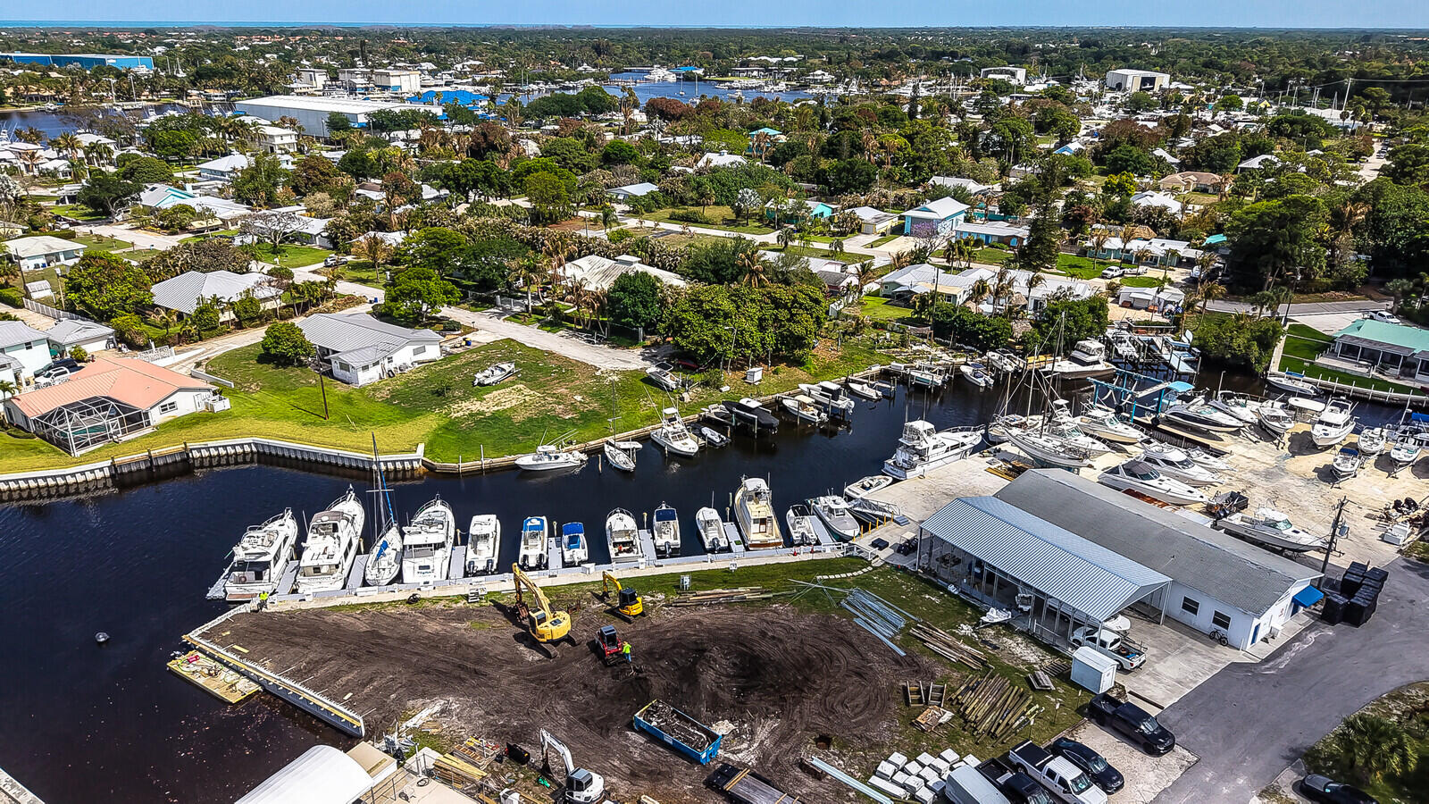 HIDDEN HARBOUR CONDO - Residential