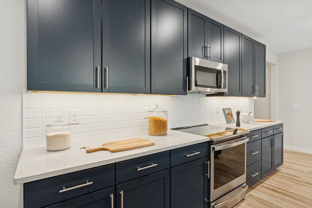 Photo of 1034 SW Jennifer Terrace #63, Port Saint Lucie, FL 34953 (MLS # R11149357)