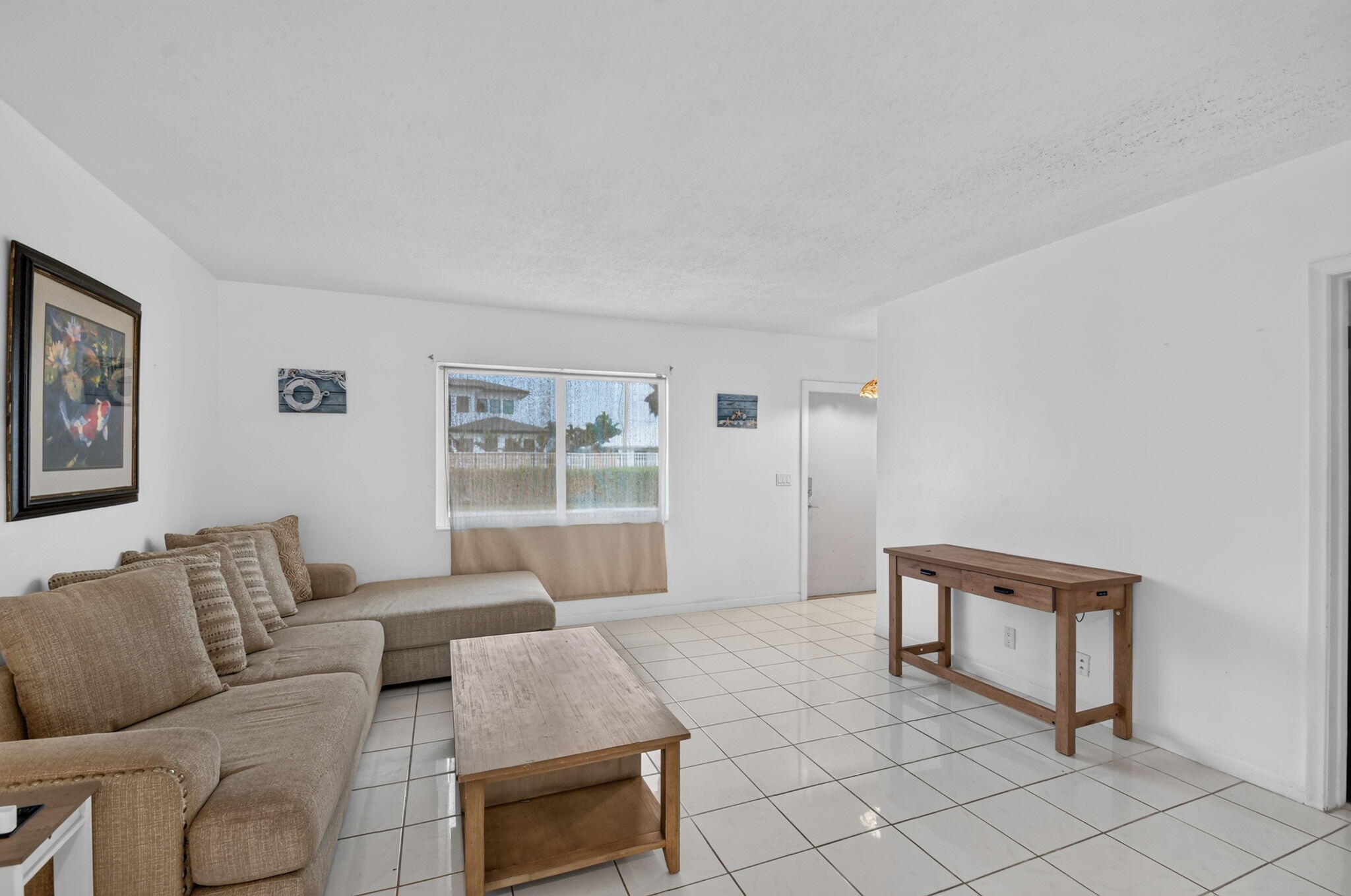 Properties 658 NE 6TH Court E E