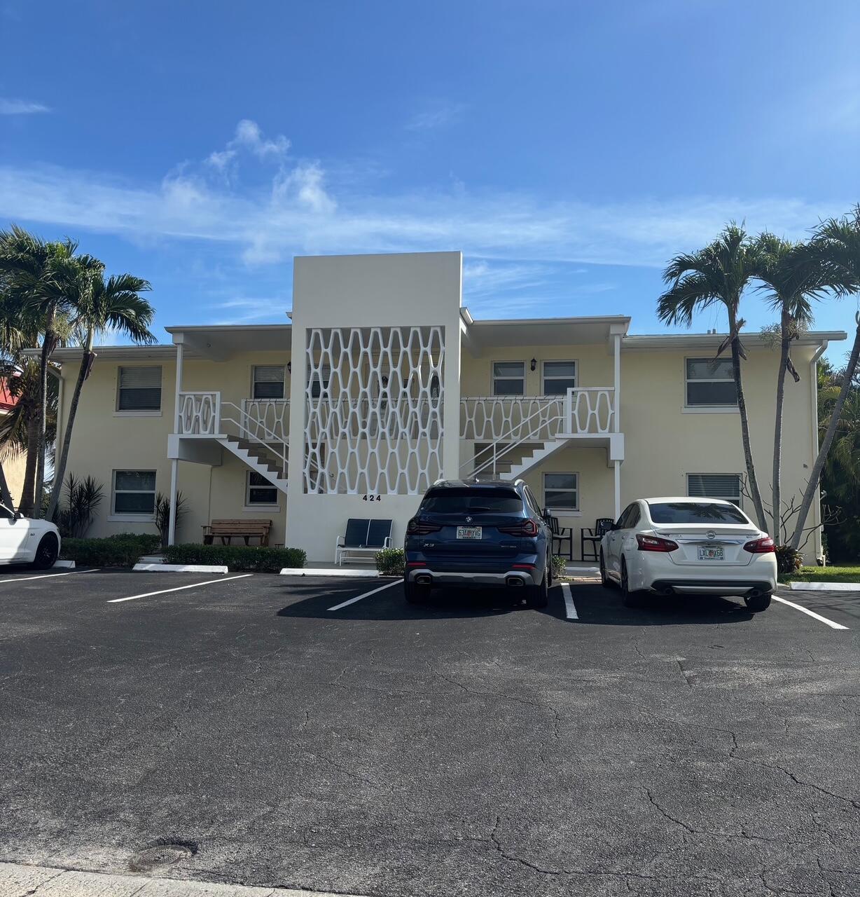 MARINA LAKE CONDO - Residential Lease