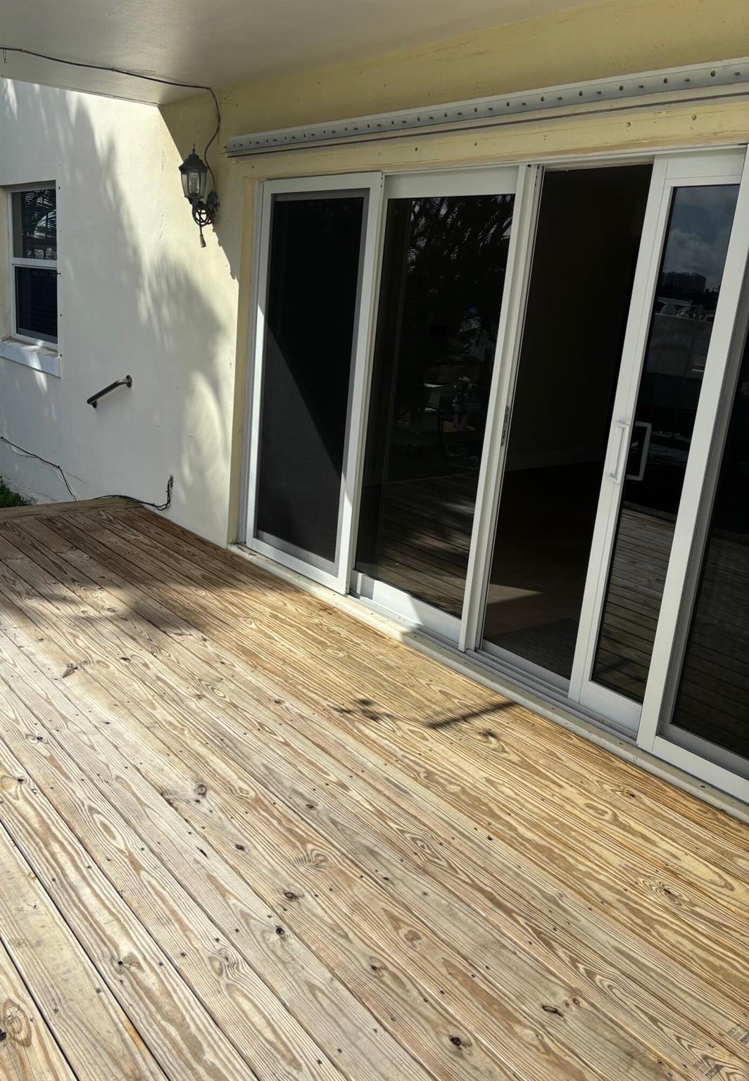 MARINA LAKE CONDO - Residential Lease