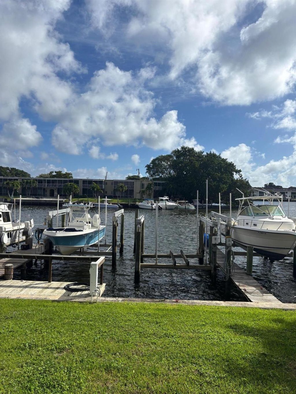 Photo of 424 Northlake Court #2, North Palm Beach, FL 33408 (MLS # R11148603)