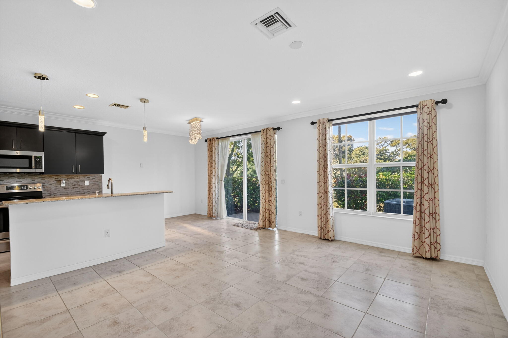 TARA COVE - Residential