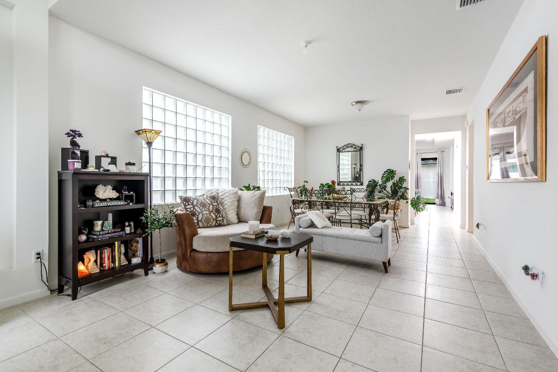 LANTANA FARMS PUD - Residential