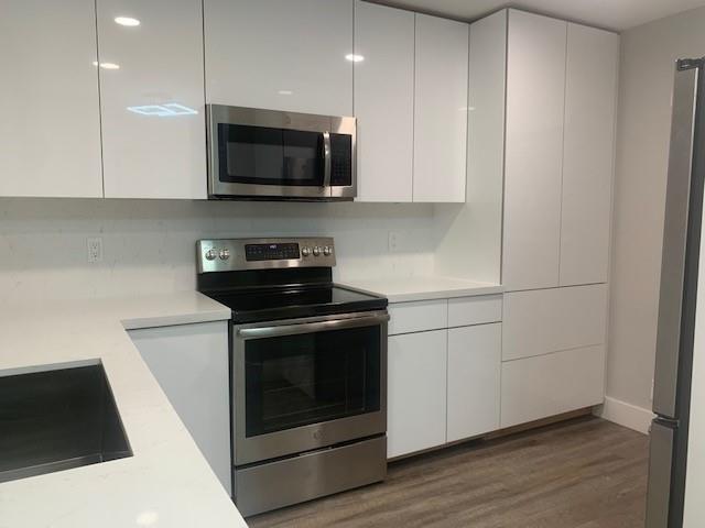 3463 Carambola Cir 2476