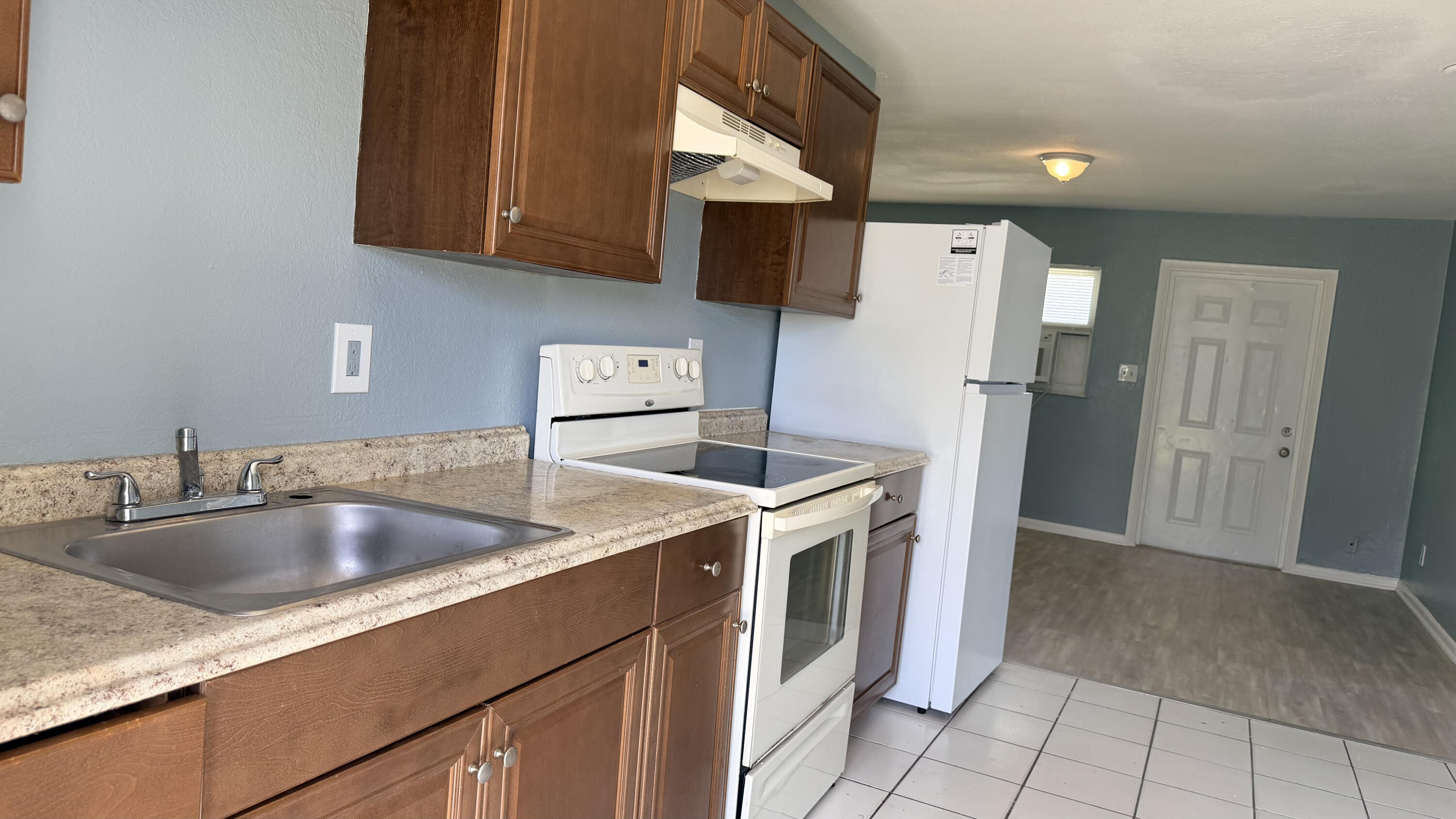 H & A RENTALS - Residential Lease