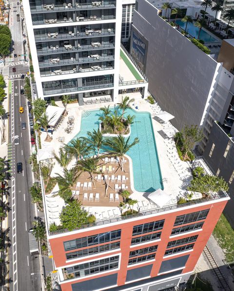 601 NE 1st Avenue 4407 Miami FL 33132