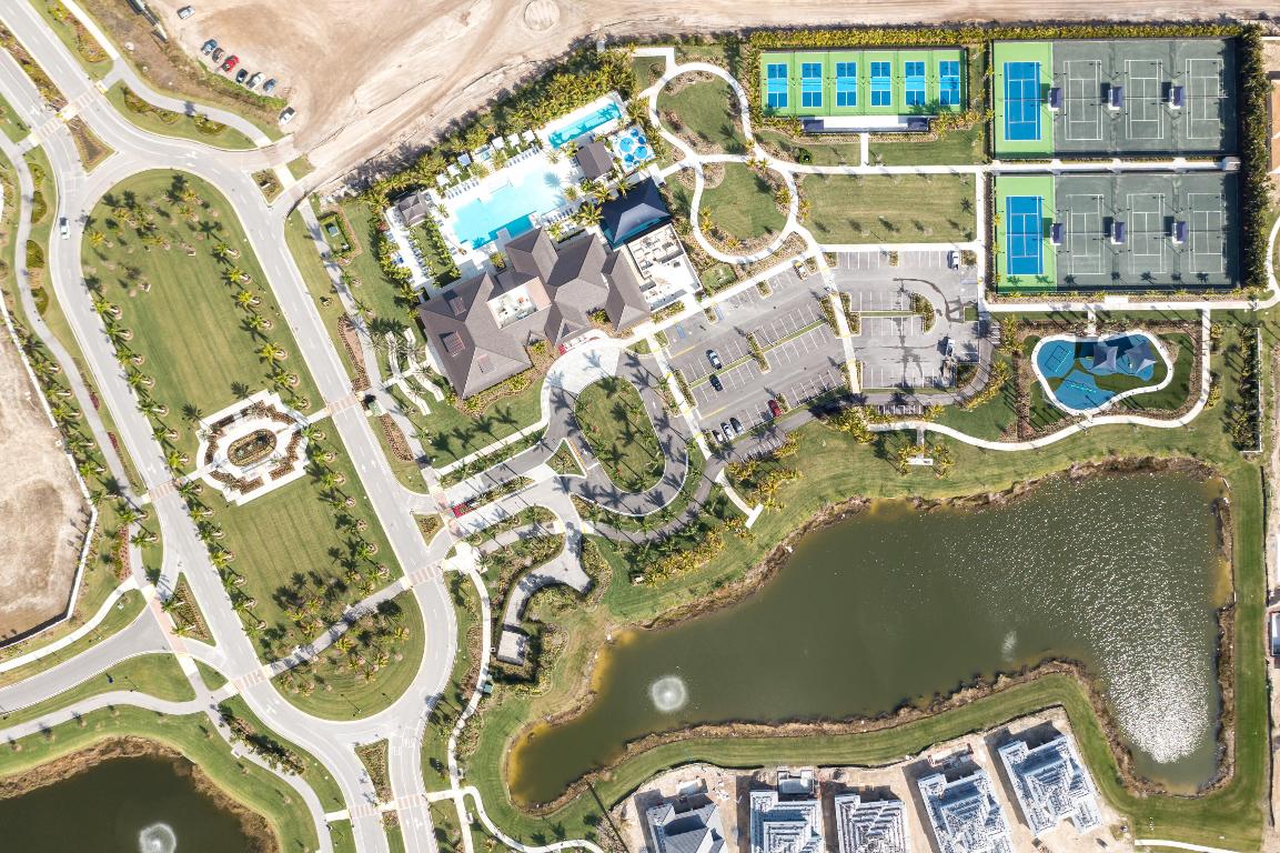 AVONDALE AT AVENIR - Residential