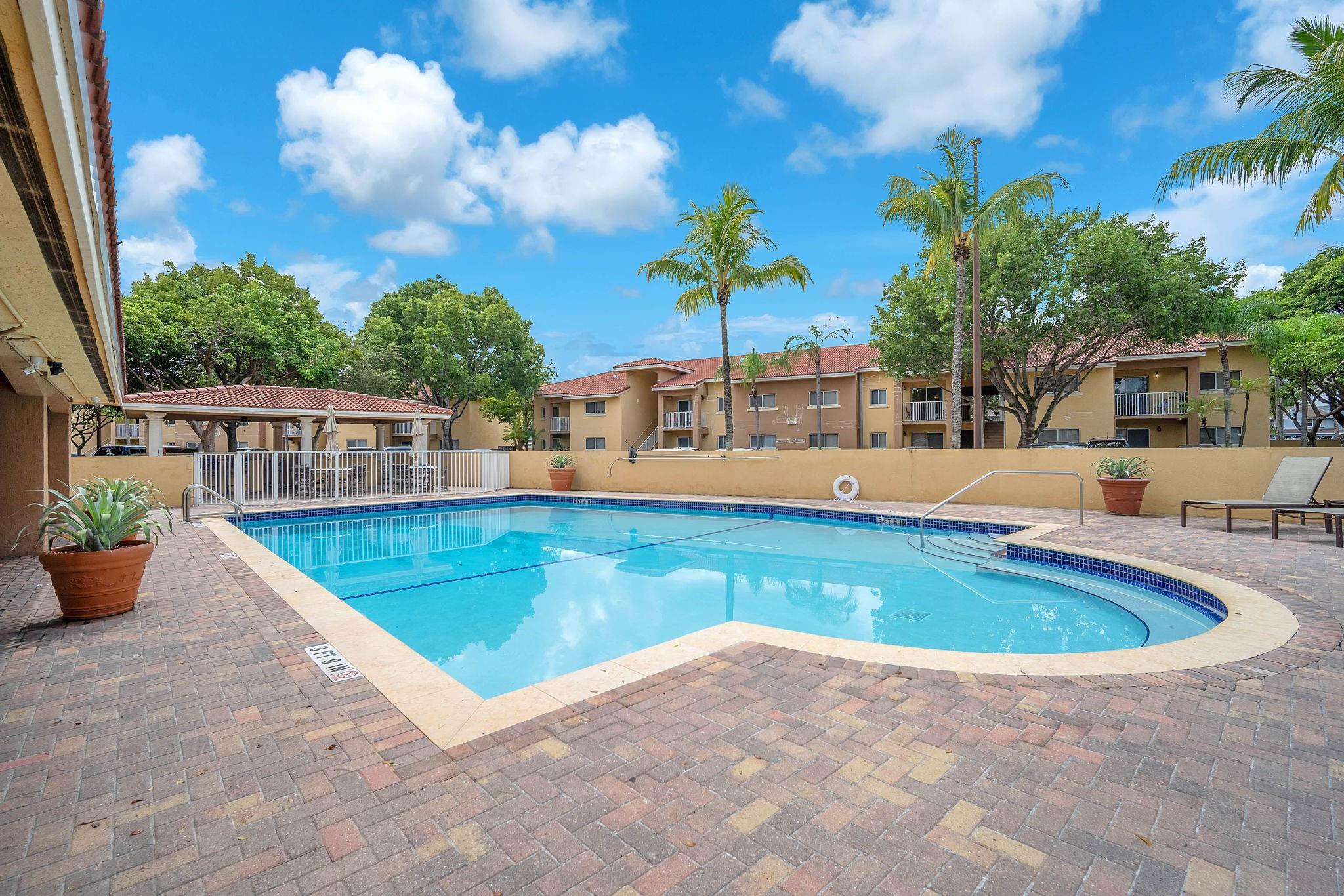 FAIRWAY VIEW - Residential Lease