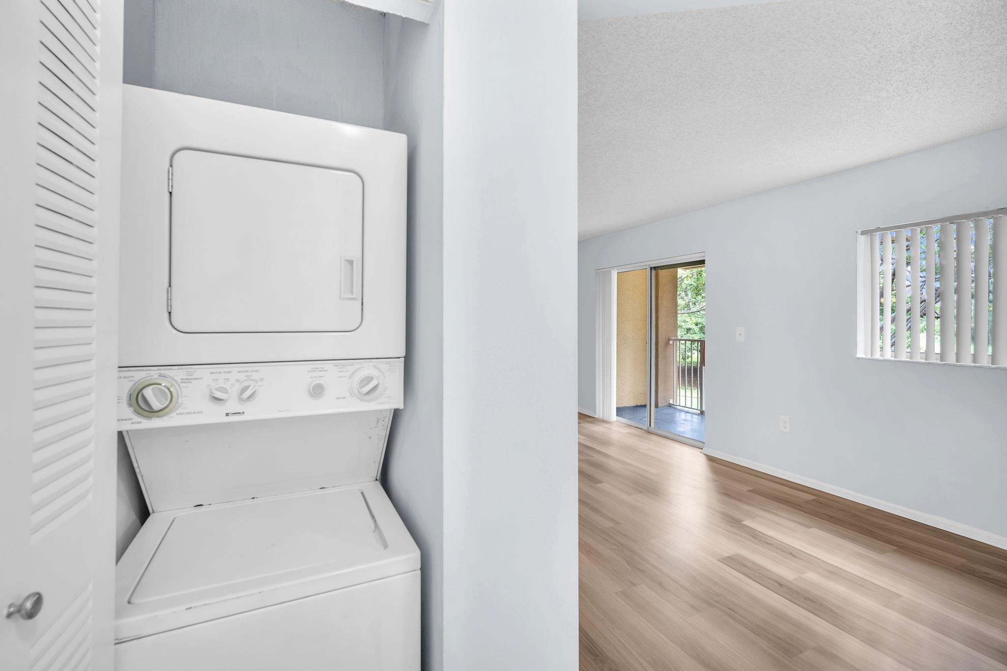 FAIRWAY VIEW - Residential Lease