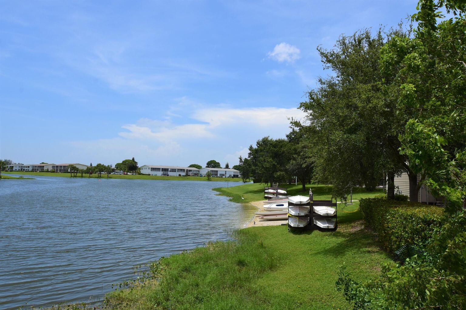 SOUTHAMPTON CONDO - Residential