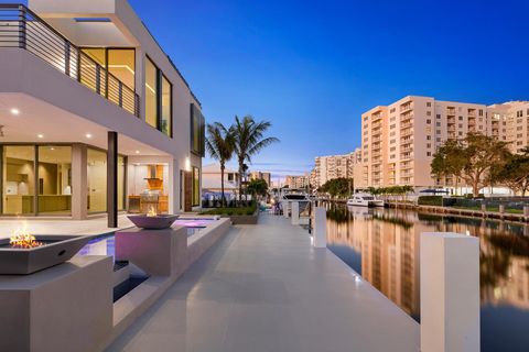 A home in Lauderdale By The Sea