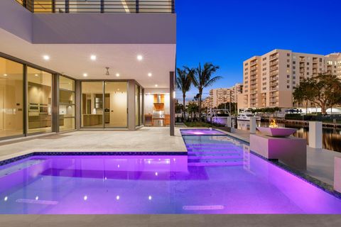 A home in Lauderdale By The Sea