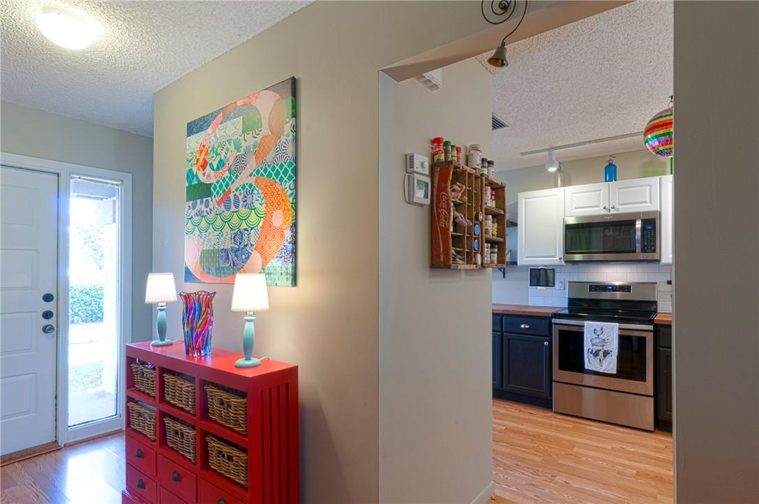 Golden Raintree III - Residential
